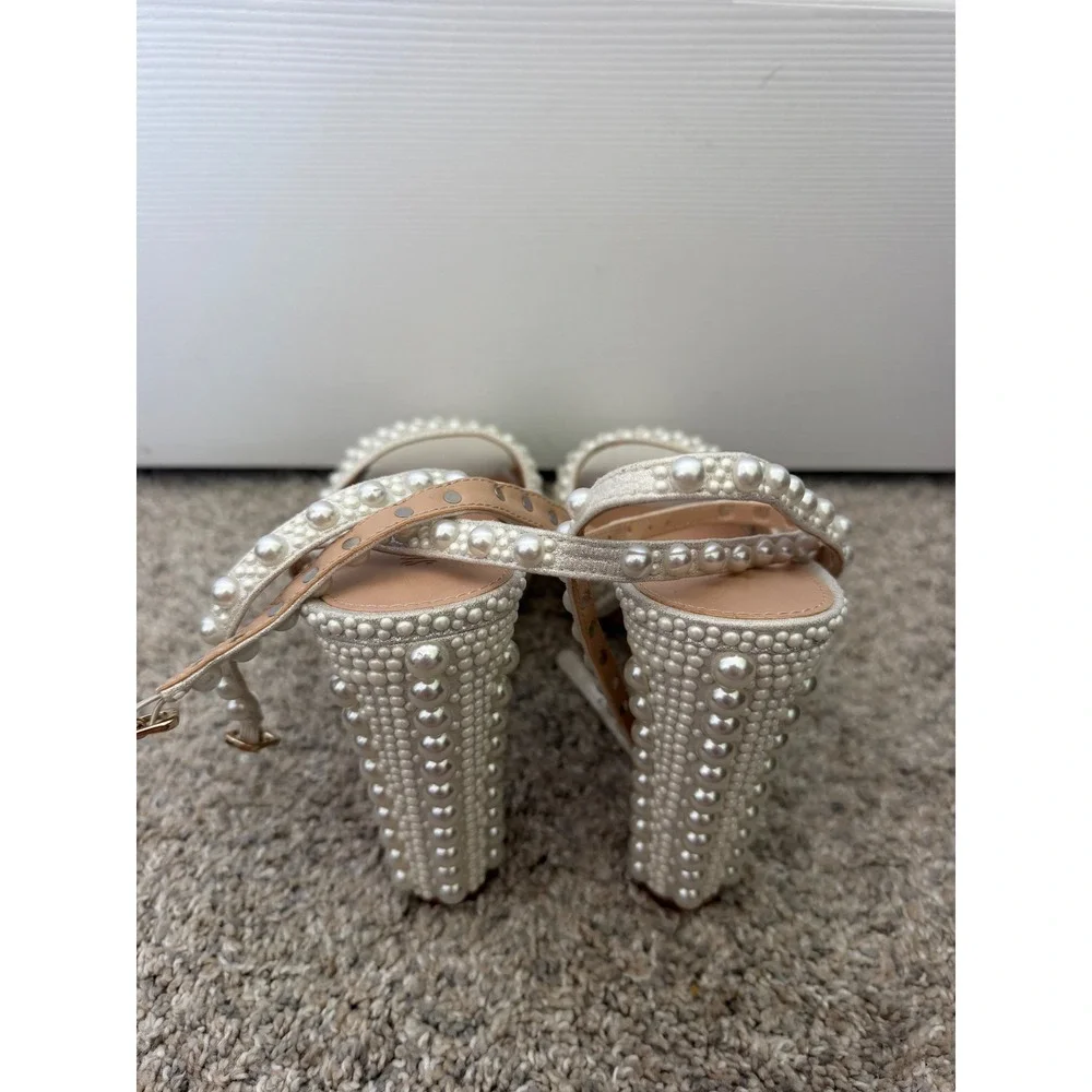 Steve Madden Assured Platform Sandal – Pearl White – Women's Size 8 – Like New - Picture 4 of 7